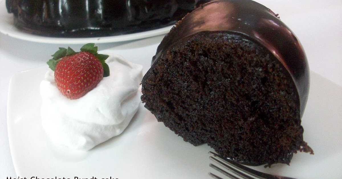 Muffins & Extra: Moist Chocolate Bundt Cake